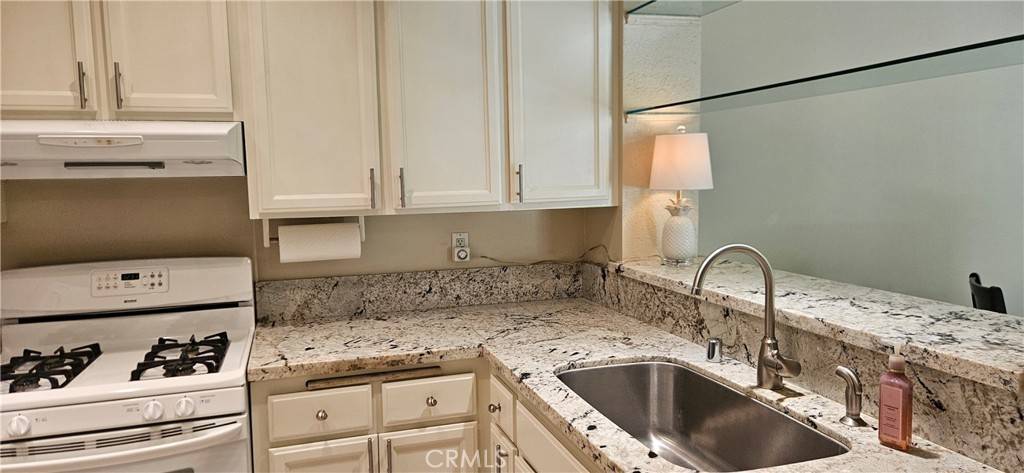Lake Forest, CA 92630,21218 Camelia #49