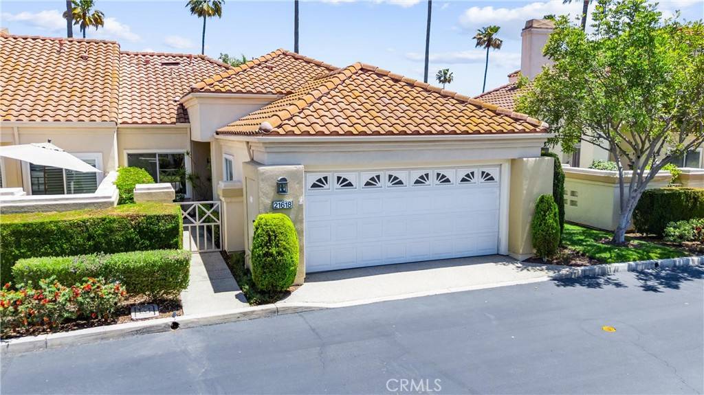 Mission Viejo, CA 92692,21618 Paseo Palmetto