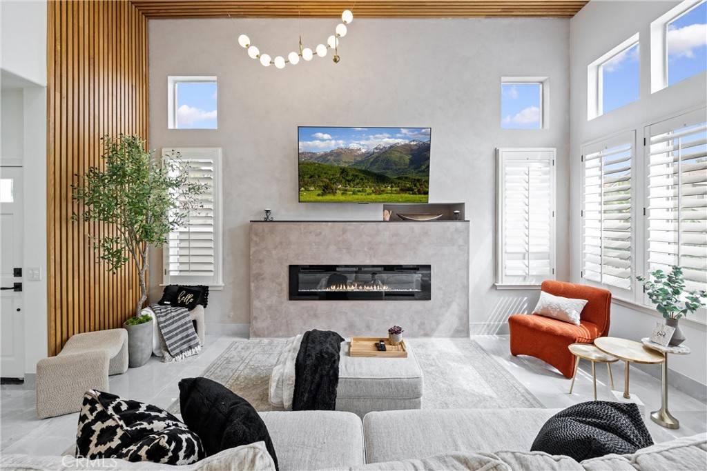 Rancho Santa Margarita, CA 92688,2 Via Floria