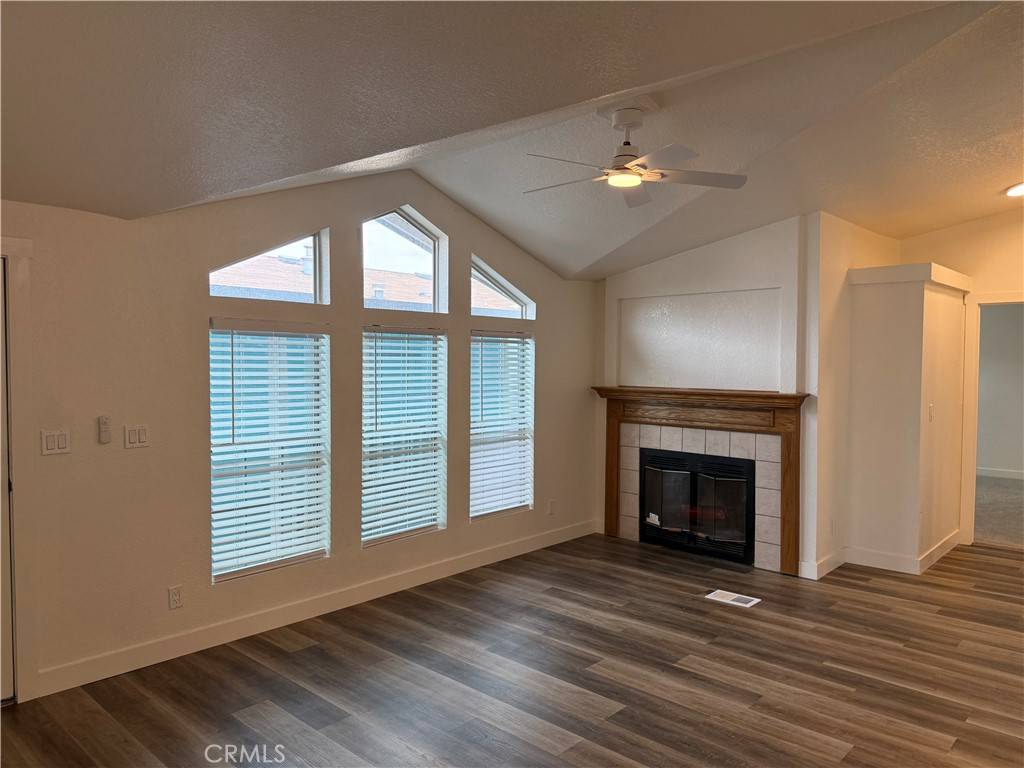 Paramount, CA 90723,16600 Downey AVE #75