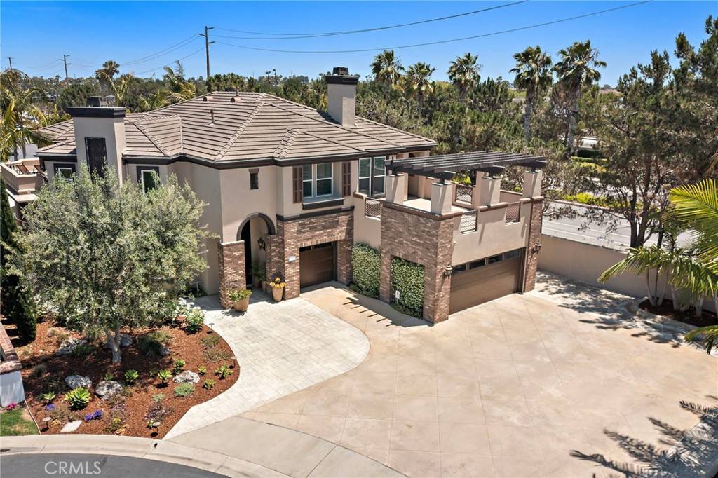 Huntington Beach, CA 92648,18976 Rockinghorse LN