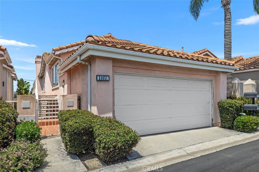 Dana Point, CA 92629,24851 Seagate DR
