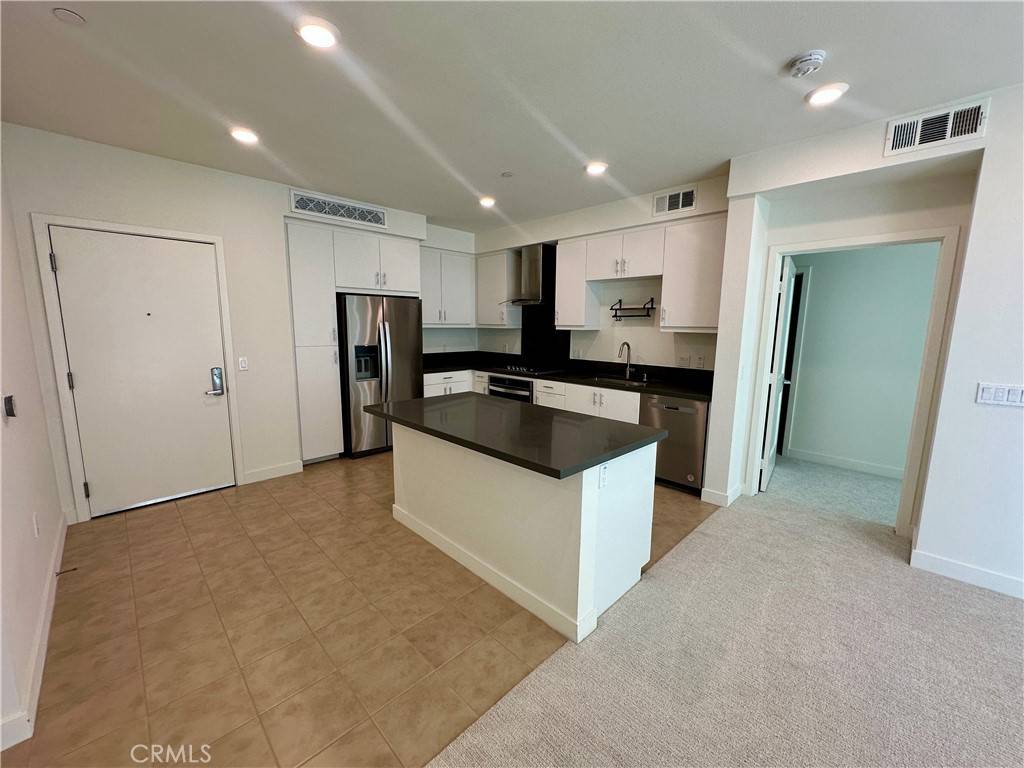 Irvine, CA 92612,1326 Nolita