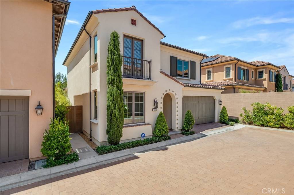 Irvine, CA 92602,127 Toretta
