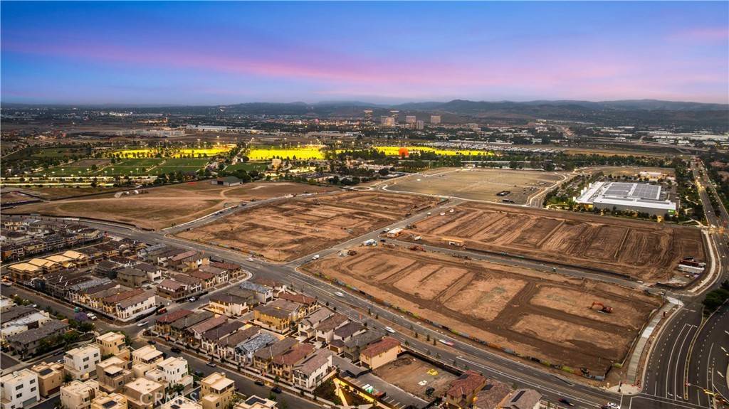 Irvine, CA 92618,149 Great Park Blvd