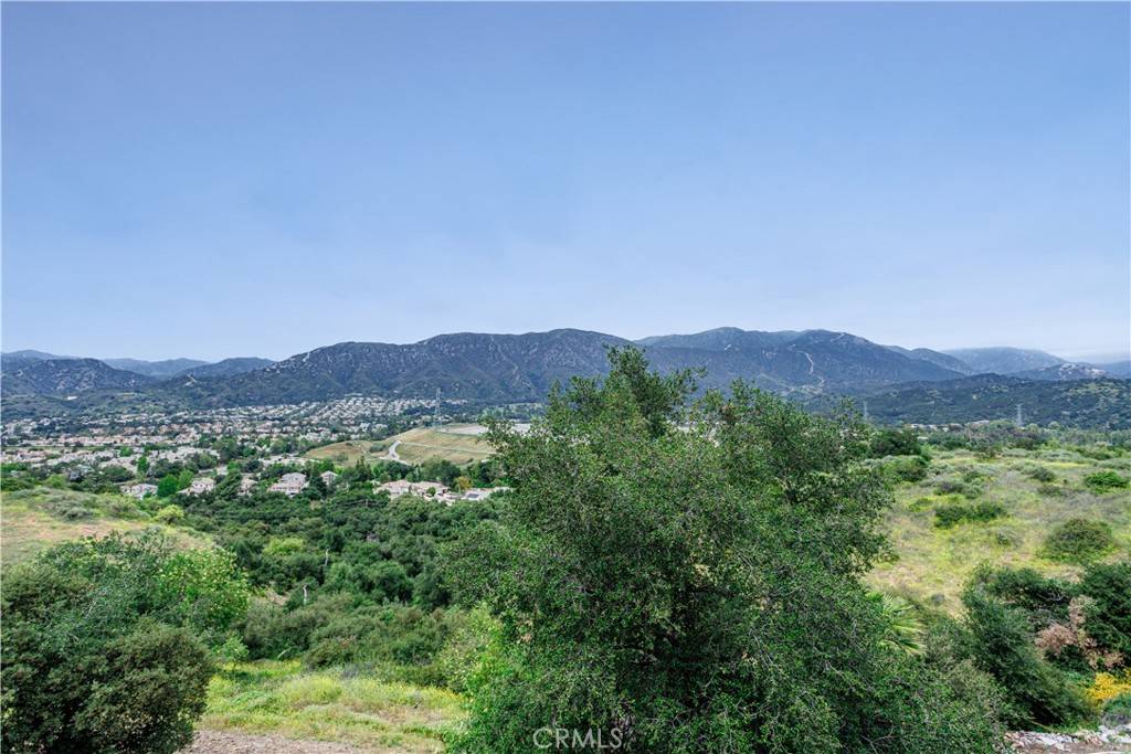 La Verne, CA 91750,350 Roughrider RD