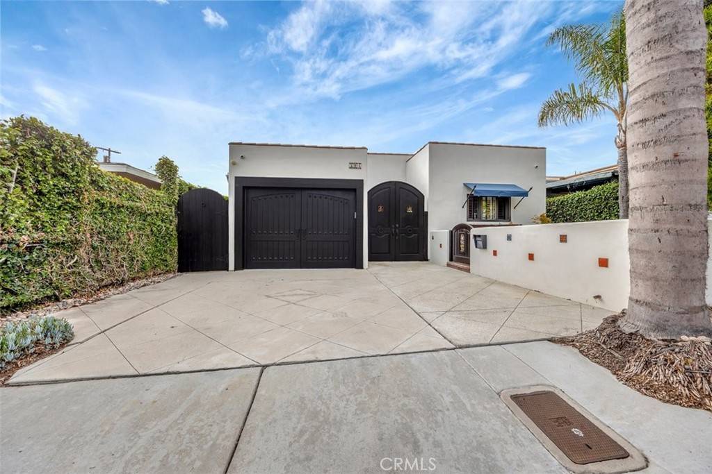 San Clemente, CA 92672,306 Avenida Monterey