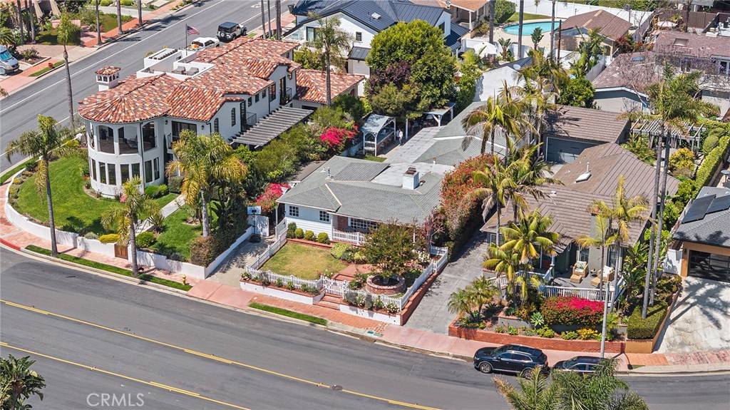 San Clemente, CA 92672,230 Esplanade