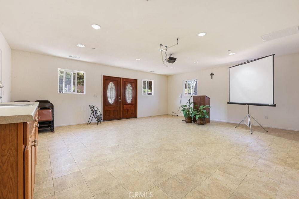 Escondido, CA 92025,1985 Felicita RD