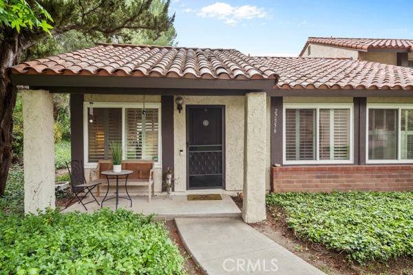 Agoura Hills, CA 91301,27556 Rondell ST