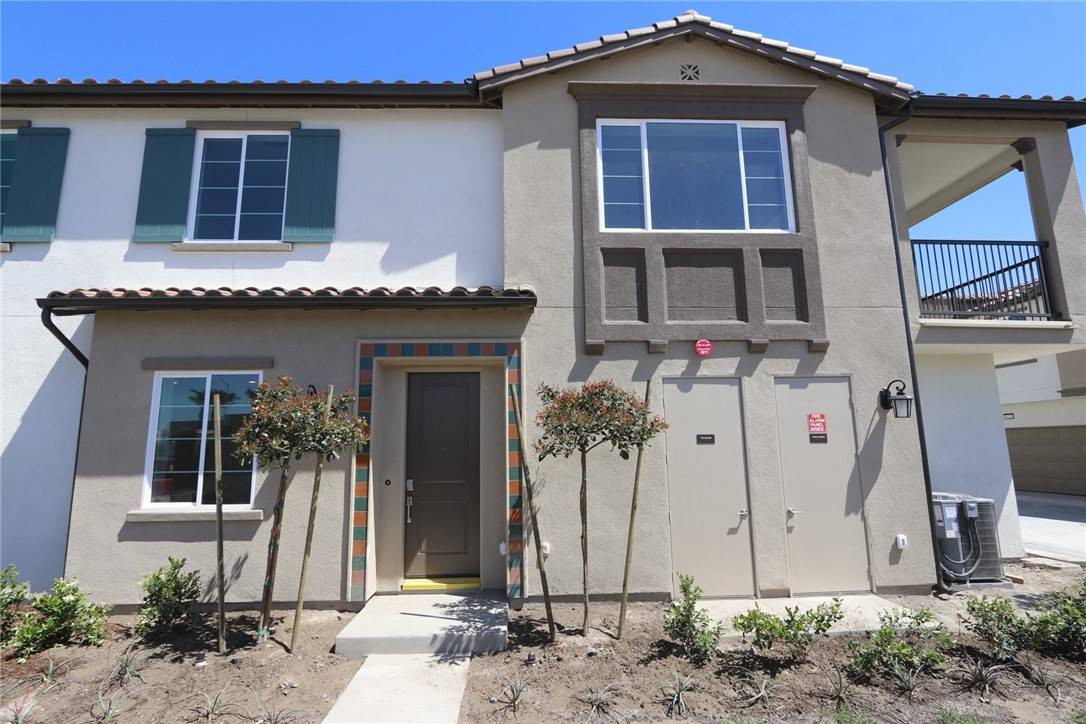 Chino, CA 91708,16222 Spicebush LN