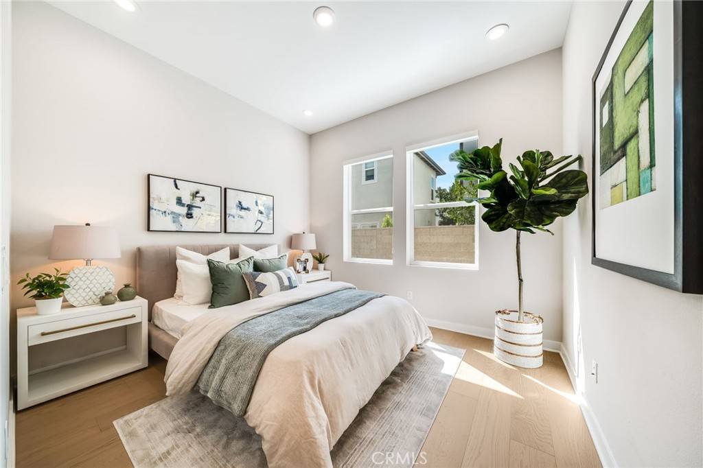Lake Forest, CA 92630,301 Brackens