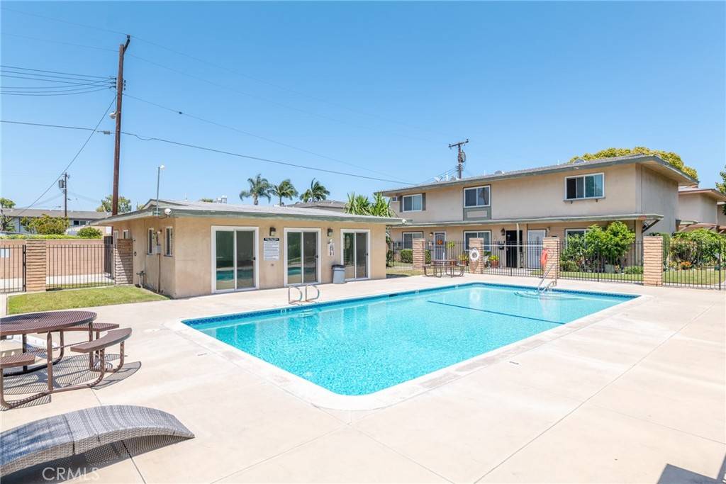 Buena Park, CA 90620,8804 Valley View ST #C