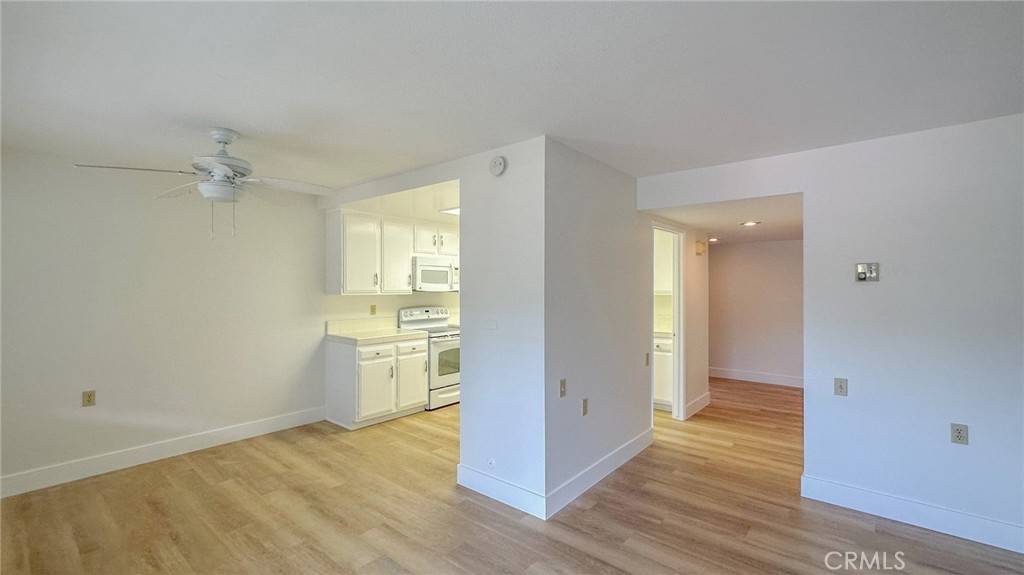 Laguna Woods, CA 92637,3247 San Amadeo #P