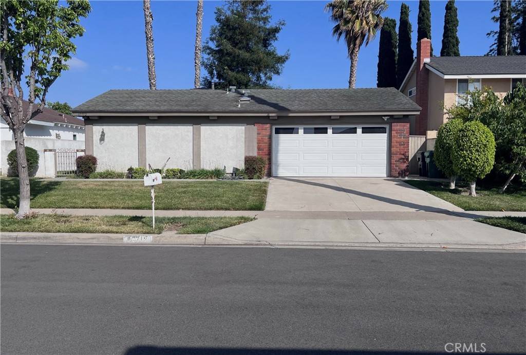 Irvine, CA 92614,17712 Manchester AVE