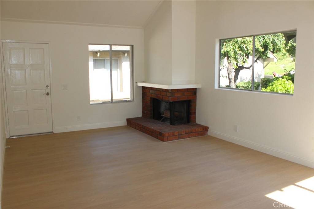 Laguna Hills, CA 92653,22895 Caminito Sol #155