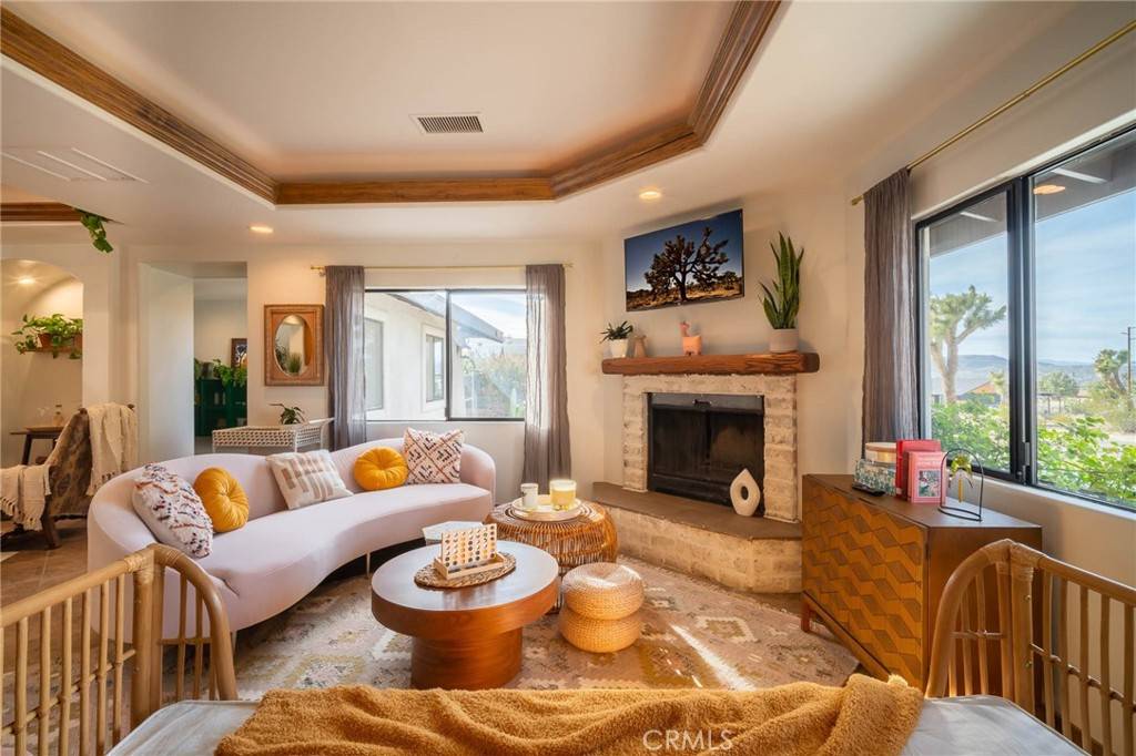 Joshua Tree, CA 92252,60467 Natoma TRL