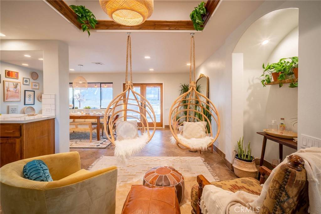 Joshua Tree, CA 92252,60467 Natoma TRL