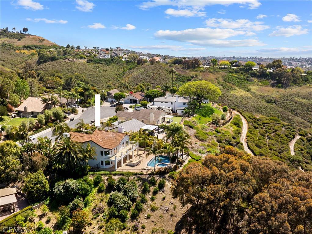 San Clemente, CA 92673,1110 Novilunio