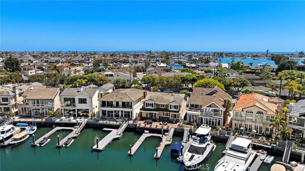 Newport Beach, CA 92660,612 Harbor Island DR