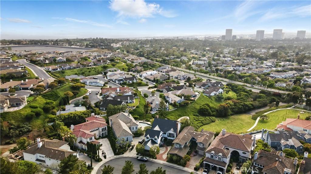 Newport Beach, CA 92660,7 Belmont