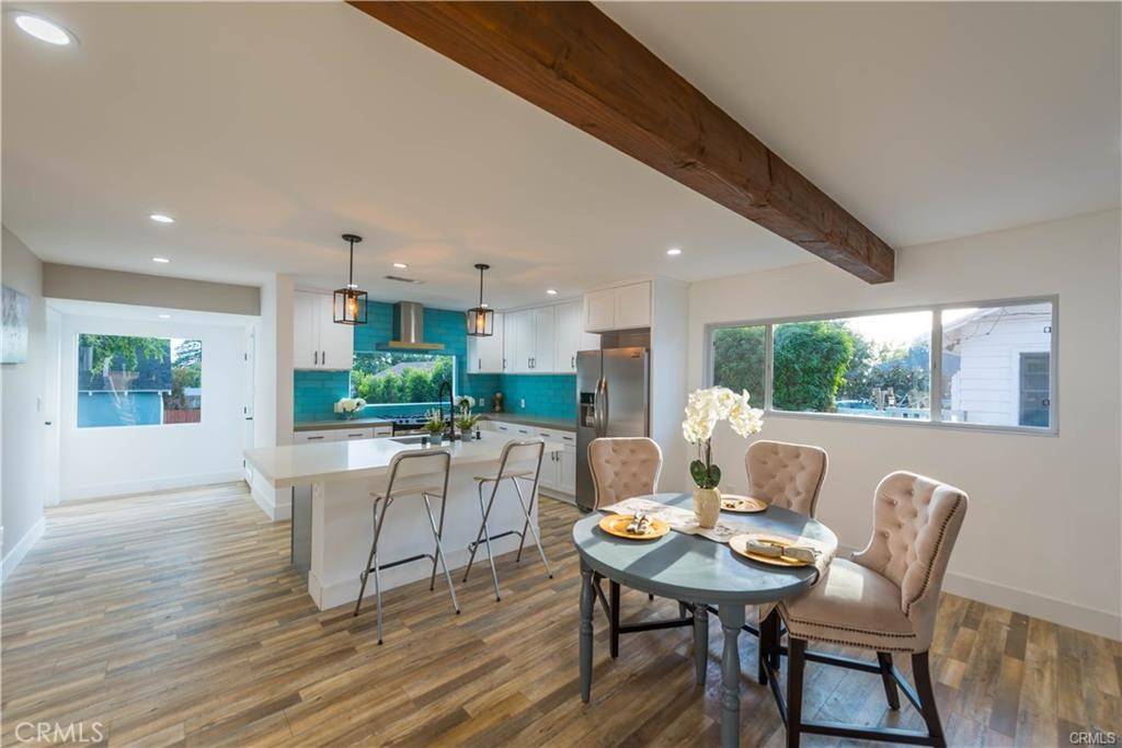 Altadena, CA 91001,94 Marathon RD