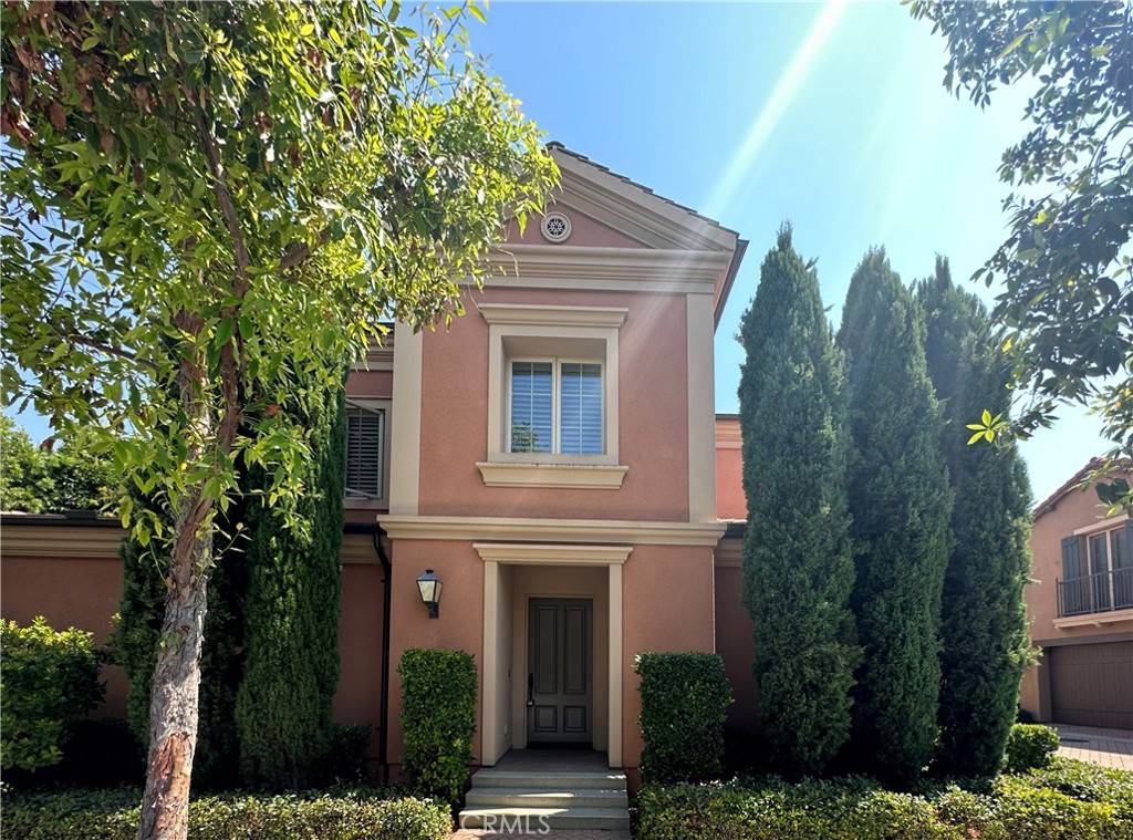 Irvine, CA 92618,38 Lupari