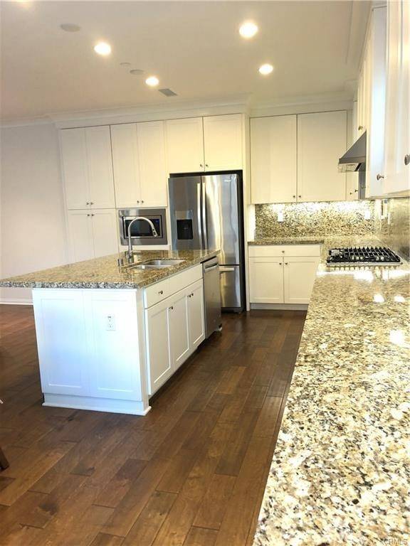 Irvine, CA 92620,117 Waterleaf
