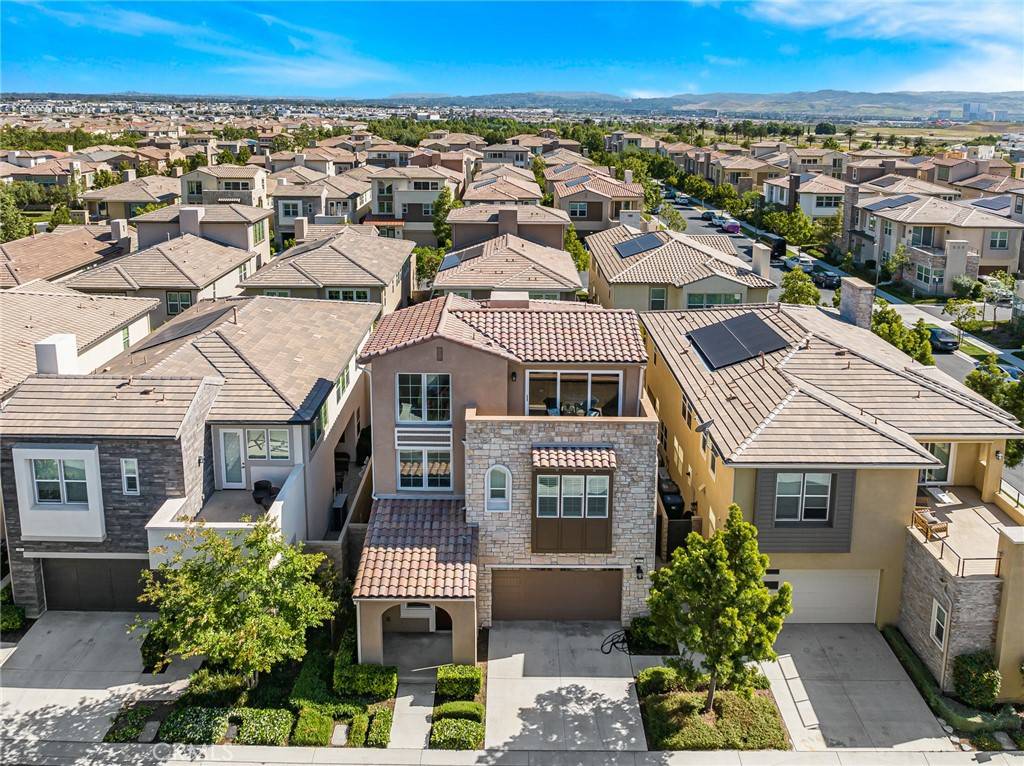 Irvine, CA 92618,62 Pelican LN
