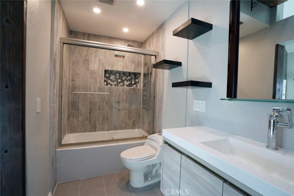Laguna Niguel, CA 92677,43 Pearl