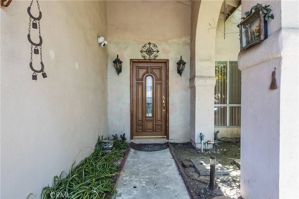 Westminster, CA 92683,5402 Saint Marys CIR