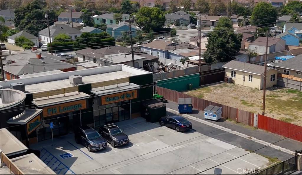 Compton, CA 90220,558 W Compton BLVD