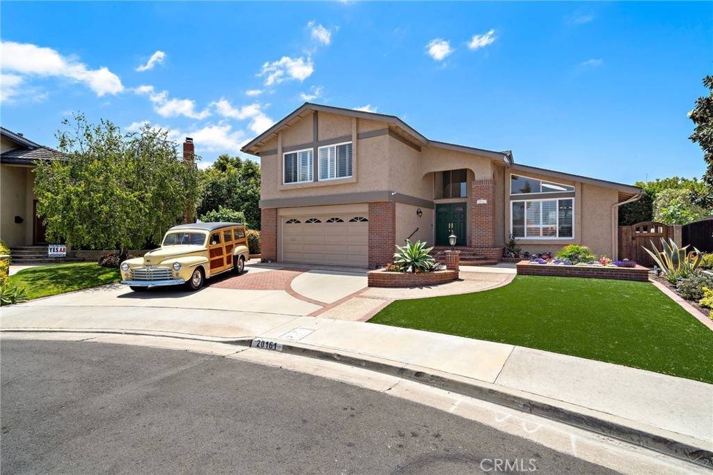 Huntington Beach, CA 92646,20161 Glacier CIR
