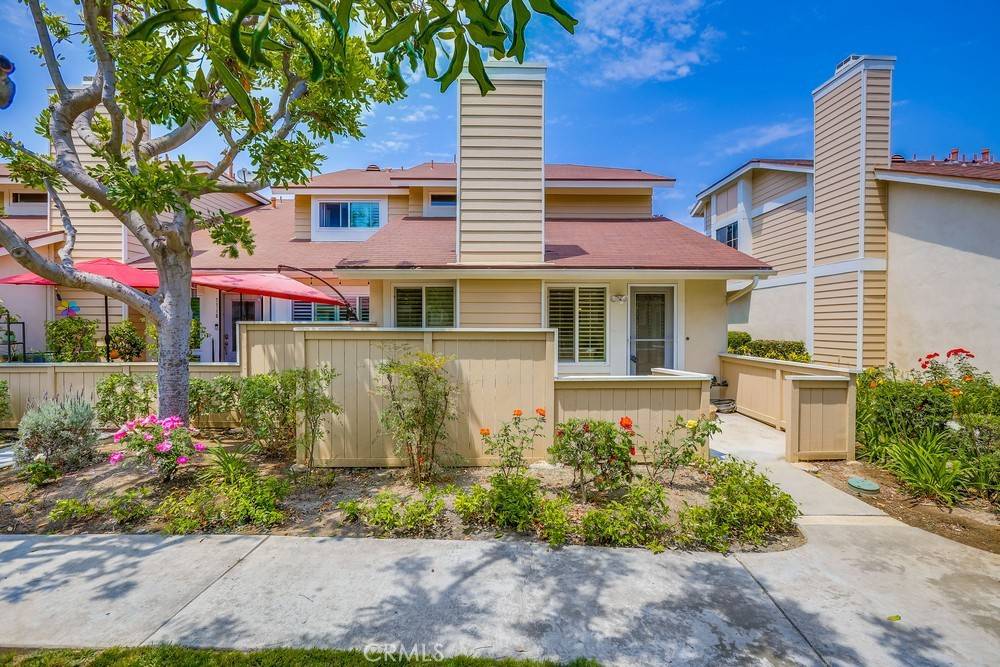 Stanton, CA 90680,7712 Rockybrook WAY