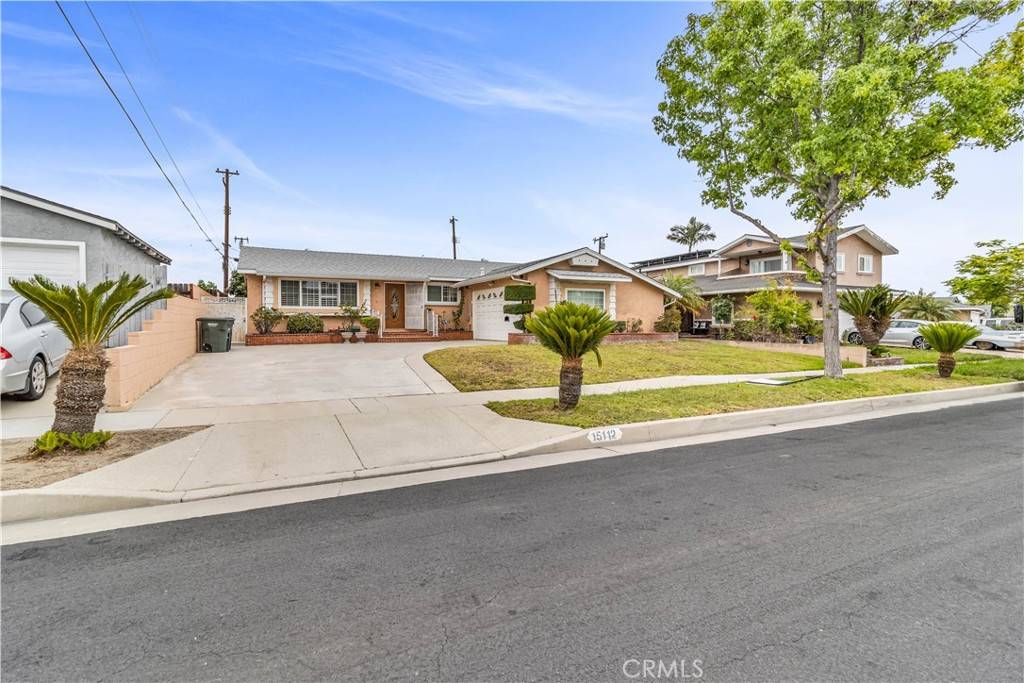 La Mirada, CA 90638,15112 Alderpoint DR