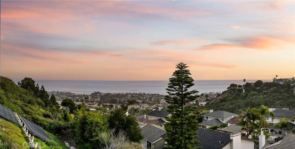 San Clemente, CA 92672,604 E Avenida San Juan