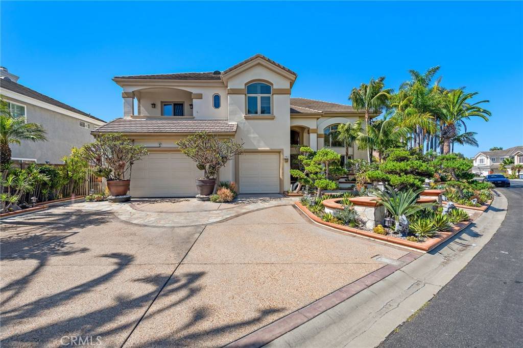 Huntington Beach, CA 92648,18711 Jockey CIR