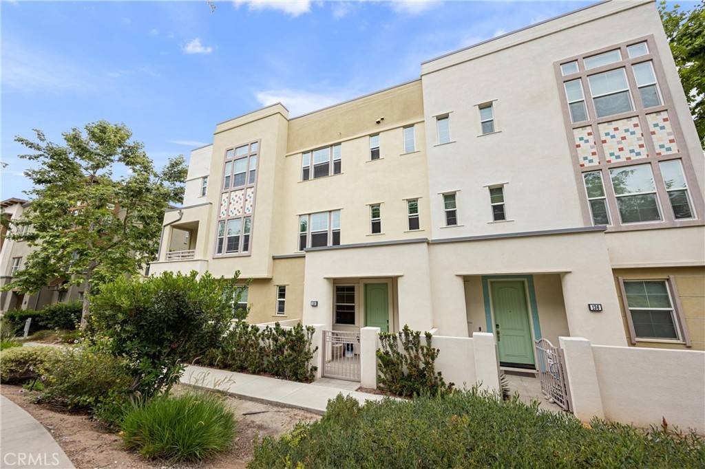 Irvine, CA 92618,138 Acamar