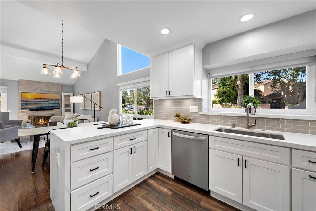 Mission Viejo, CA 92691,24821 Leto CIR