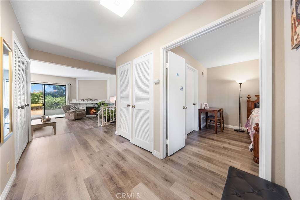 Irvine, CA 92612,11 Palos #55