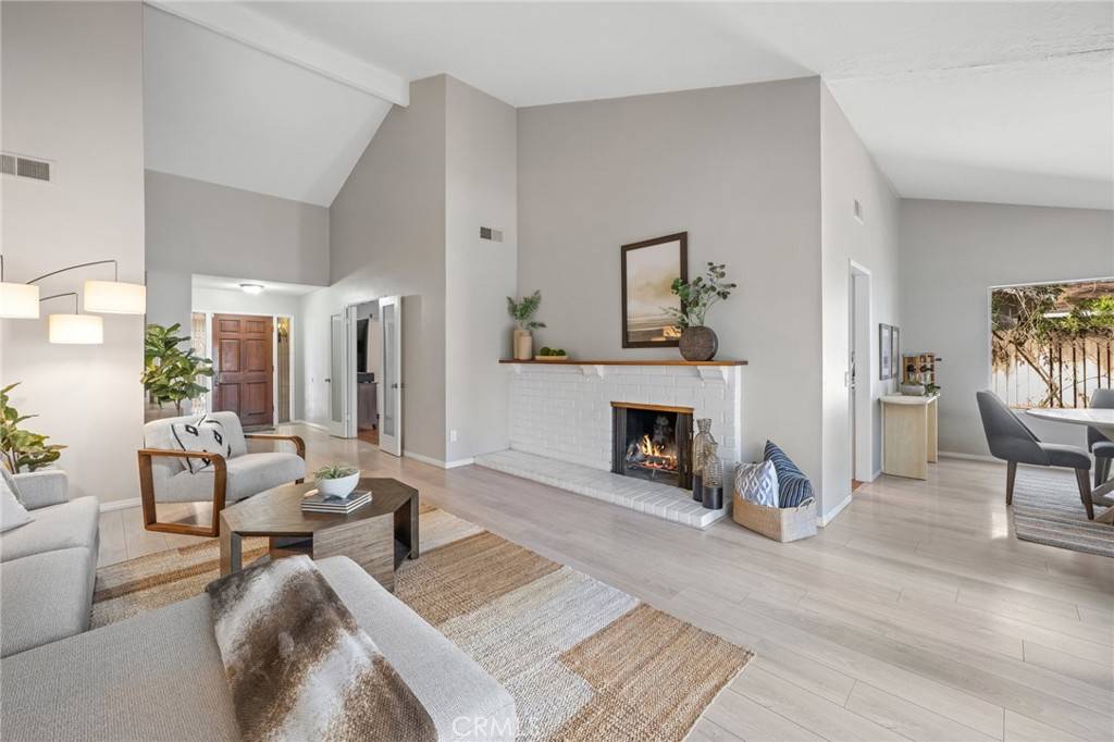 Lake Forest, CA 92630,22572 Charwood CIR