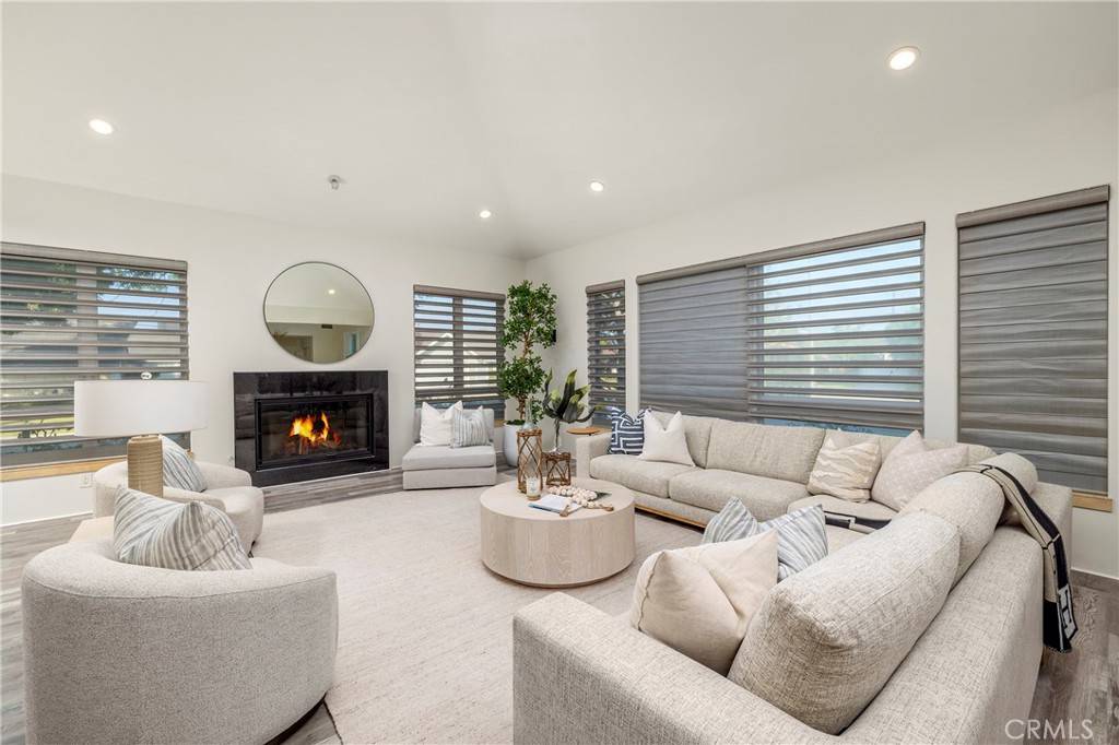 Rossmoor, CA 90720,3141 Hillrose Dr