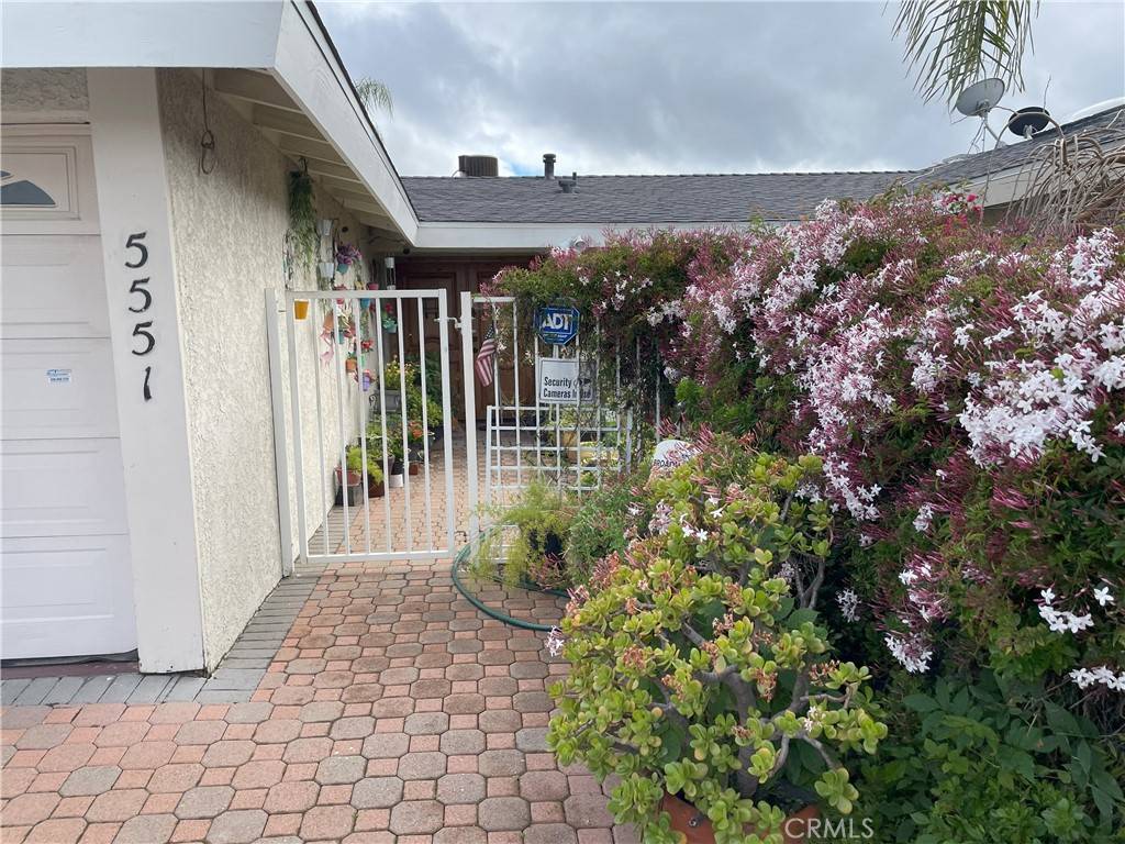 Woodland Hills, CA 91367,5551 Mason AVE