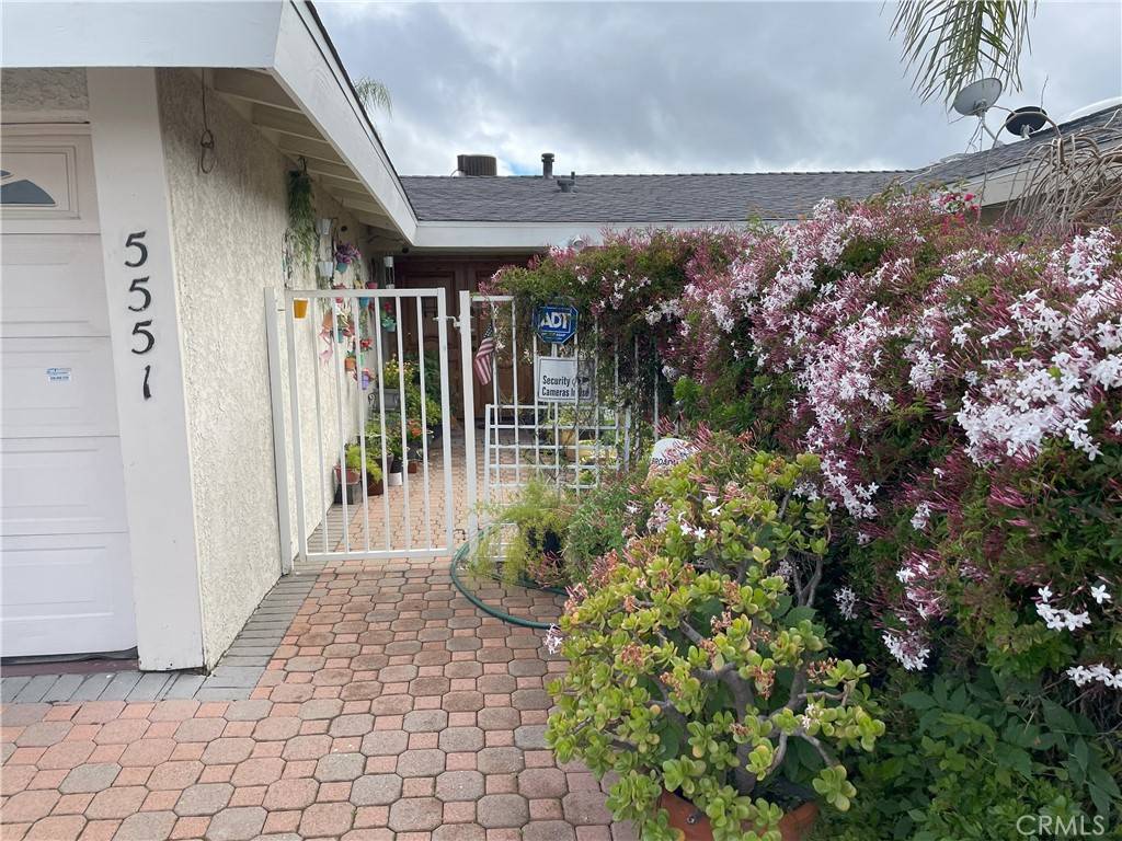 Woodland Hills, CA 91367,5551 Mason AVE