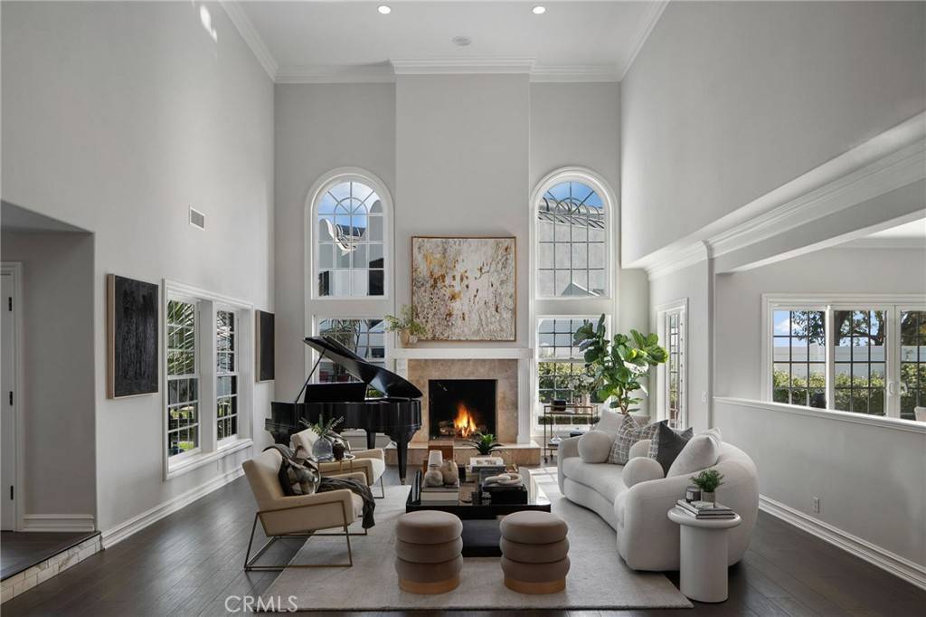 Newport Beach, CA 92660,5 Hillsborough