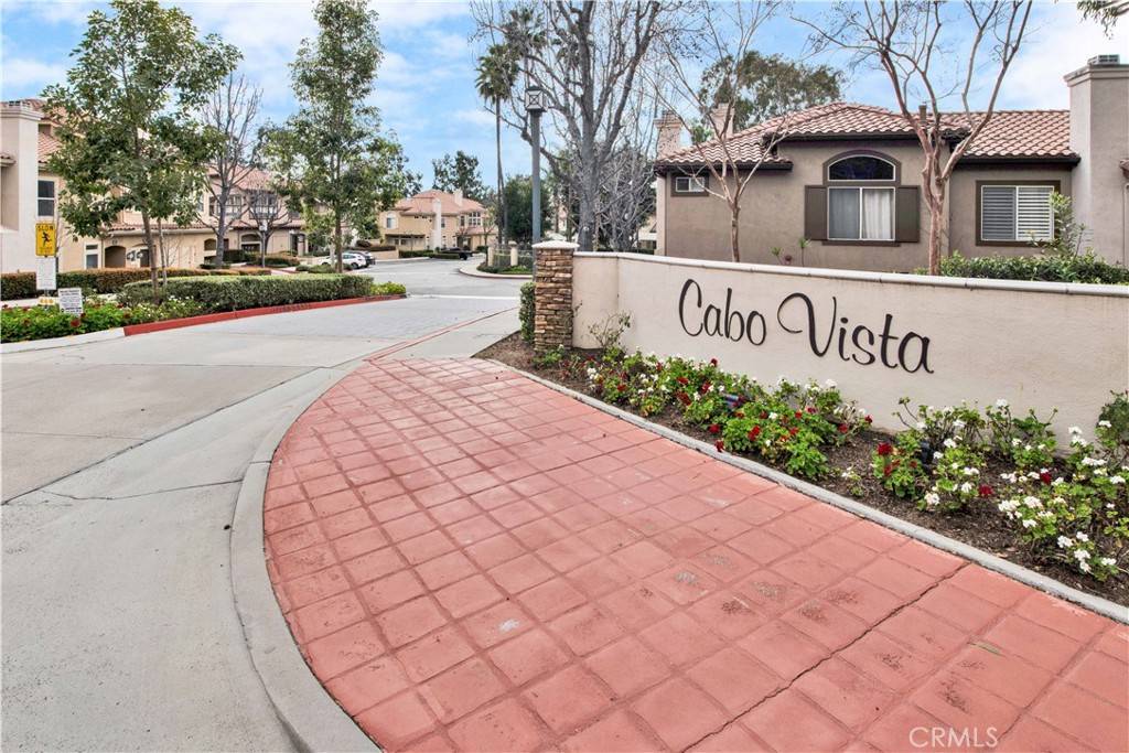 Rancho Santa Margarita, CA 92688,32 Via Madera