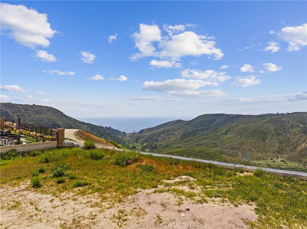 Laguna Niguel, CA 92677,27 Coronado Pointe
