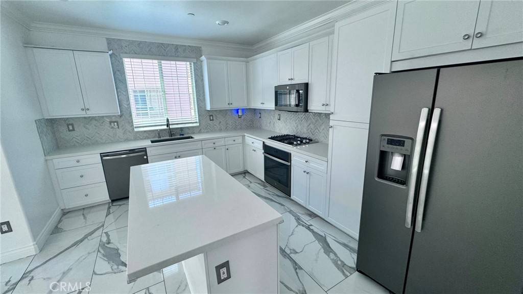 Upland, CA 91786,2227 Rose Garden CT