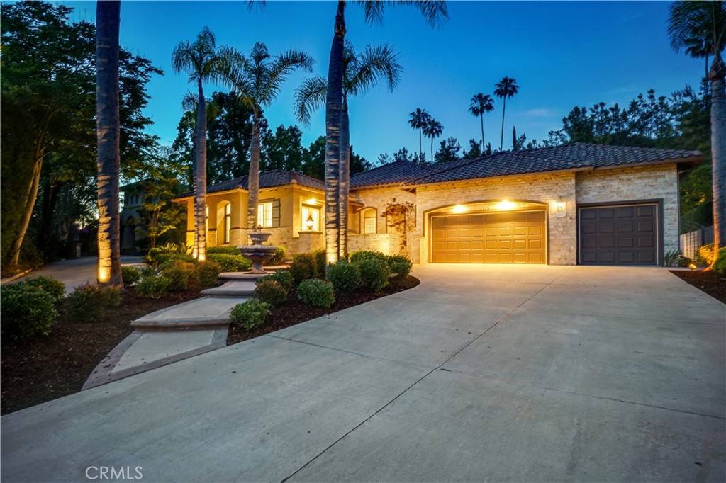 Tustin, CA 92782,12160 Glines CT