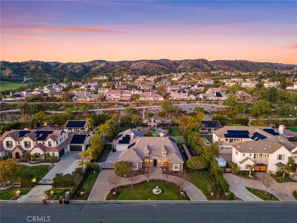 Yorba Linda, CA 92886,19103 Green Oaks RD